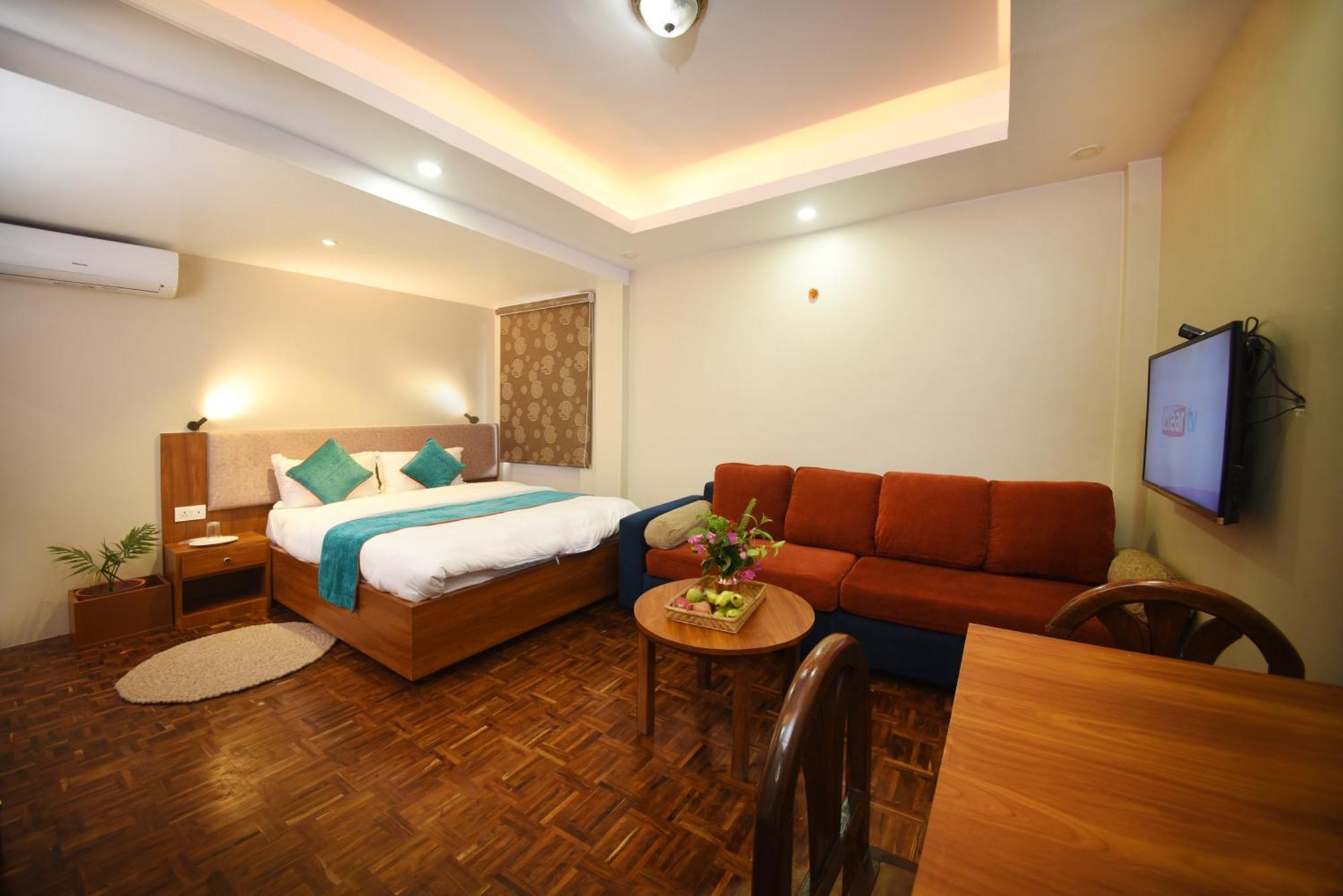 Mums Homestay & Studio Apartments Kathmandu Buitenkant foto