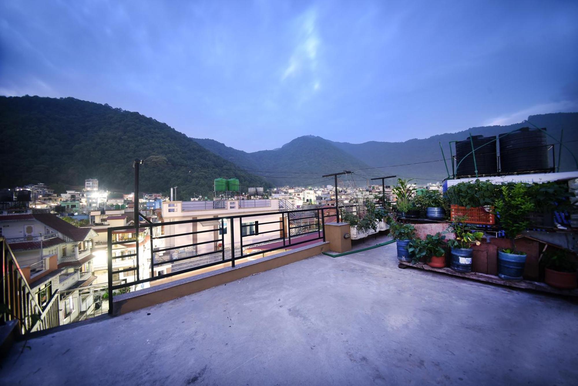 Mums Homestay & Studio Apartments Kathmandu Buitenkant foto