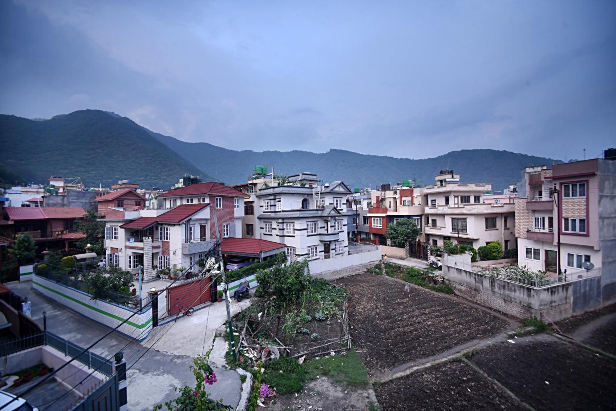 Mums Homestay & Studio Apartments Kathmandu Buitenkant foto